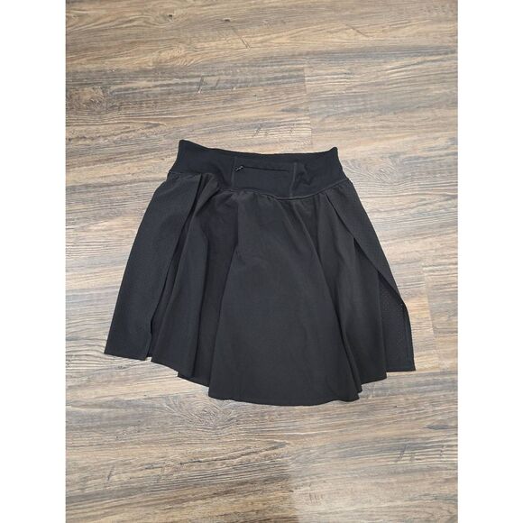 SPANX shape Get Moving 17" Skort Black Size Large - Picture 9 of 11